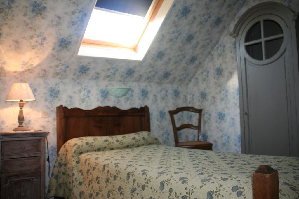 Domaine Des Parisses - Chambres D'Hotes Gennetines Quarto foto